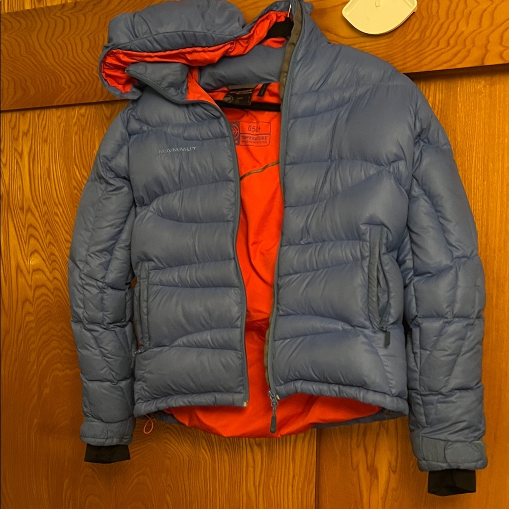 Mammut down puffer in size small
